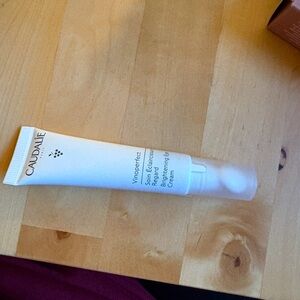 Caudalie vinoperfect eye cream